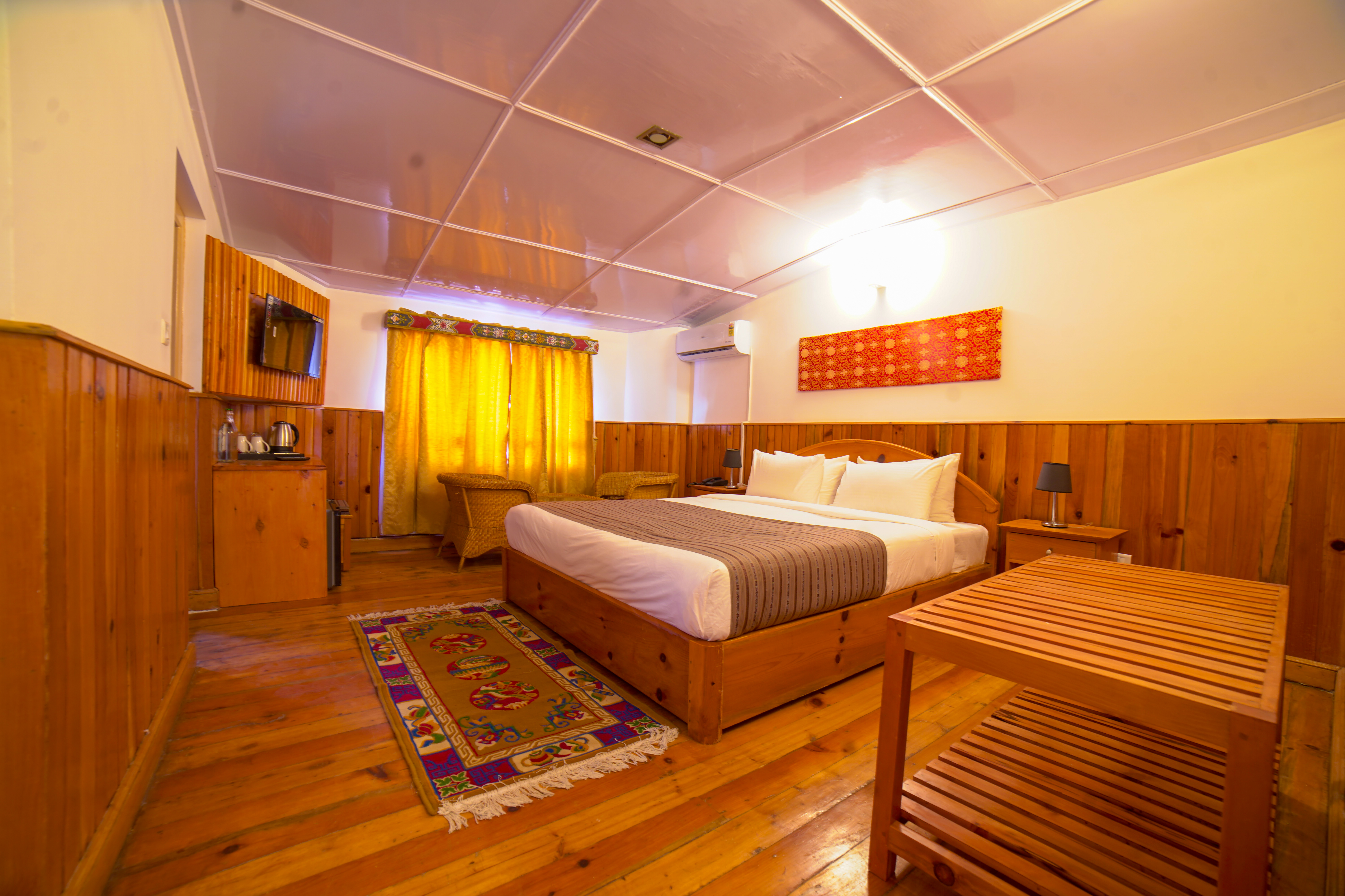 Executive King or Twin